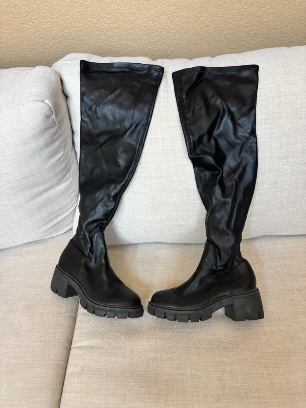 Steven New York Hylda Over-The-Knee Boots Black Size 7 Chunky Heel Stretch Shaft